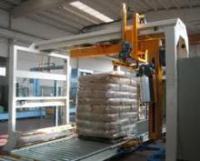 Technipes Imp.a.c. inplastare med roterande arm, plastar in pallen med en elastisk film